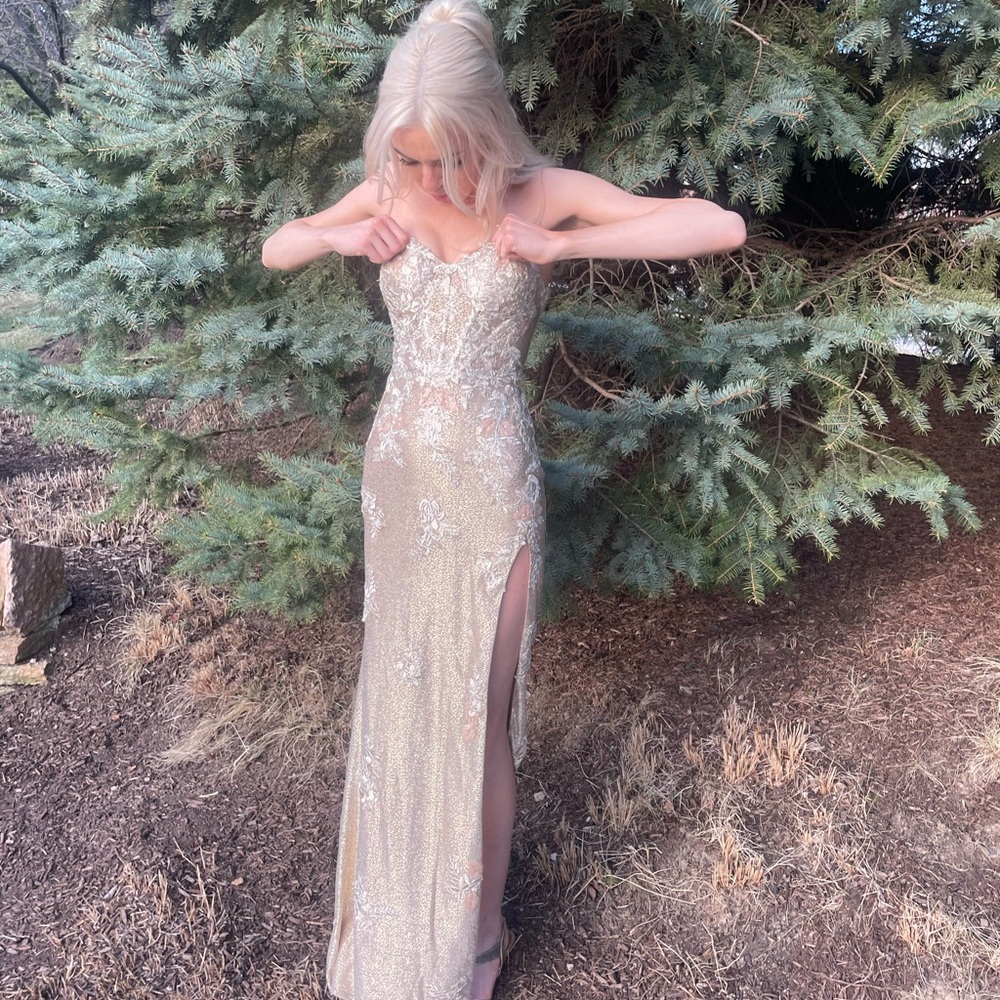 jovani gold prom dress size 00 :)